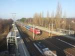 Ein IC mit 200 km/h mit einer BR 101 in Ludwigsfelde-Birkengrund nach Prag Hbf.