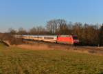 101 034 mit EC 219 am 20.02.2014 bei Hilperting. 