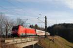 101 091 mit IC 2294 aus Salzburg - in Aling (17.01.2007)