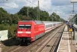 101 014 mit IC 2229 (Kiel Hbf–Kln–Nrnberg Hbf) am 11.09.2014 in Ottersberg, aufgenommen von der Treppe zur inzwischen abgerissenen Fugngerbrcke