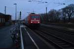 101 100 mit einem Zug schweizer Wagons im Nacken....bei der Durchfahrt in Kalscheuren am Samstagmorgen des 23.1.2016