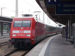 Für den IC 2213 Binz-Stuttgart war,am 16.Juni 2016,die 101 054 eingeteilt,die hier den IC in den Stralsunder Hbf einfuhr.