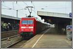 101 071 rollt am Zugschuluss eines InterCity Richtung Hannover.