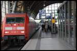 IC 2029 Von Hamburg-Alona Nach Passau-Hauptbahnhof Steht Zur Abfahrt Bereit In 11 STD.Wird Er Sein Ziel Erreichen.Im Bahnhof Hamburg-Dammtor 07.07.07