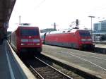 101 052 und 101 035 am 28.03.2004 im Stuttgarter Hauptbahnhof.