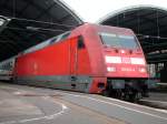 101 035-4 zog am 21.08.2007 den IC 2253 von Halle(Saale)Hauptbahnhof nach Berlin Ostbahnhof ber Bitterfeld, Dessau Hbf, Potsdam Hbf und Berlin Hbf in Halle(Saale Hbf kurz vor der Fahrtantritt.