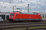 DB Lok 101 072-7 steht am 26.09.2022 auf einem Nebengleis beim badischen Bahnhof.