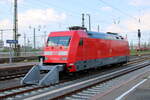 Wie frisch aus dem Werk zeigte sich die DB 101 064-4 am 11.05.2024 auf Gleis 5139 in Leipzig Hbf.