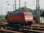 101 102-2 bei Bereitstellungsfahrt am 28.8.1999 in Stuttgart.