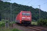101 145 durchfhrt am 07.06.08 den Bahnbergang nrdlich von Freden/Leine in Richtung Sden