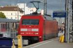 Kurioses vom Mnchner Hbf: 101 127-9 am Prellbock Gleis 10.