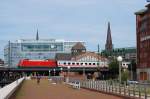 IC auf der Oberhafenbrcke kurz nach dem verlassen Hamburg HBF's.