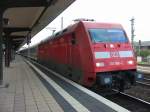 101-098 am 13.12.2005 mit IC 2014,2004 und 2006 um 13:15 bei Halt in Worms Hbf.