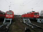 BR 101 und 112 im Bf Hamburg-Langenfelde am 7.1.2002.