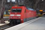 101 012-3 wartet auf ihre Wagen (IC nach Wiesbaden) im Leipziger Hbf am 04.10.2014