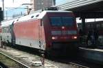 BR 101-050 im Hbf Innsbruck vor EC 88; 09.02.2007