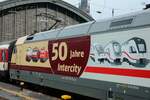 DB 101 110-5  50 Jahre Intercity  mit letztem EC9 nach Basel in Köln Hbf, Dezember 2025. Detailfoto von der Beschriftung.