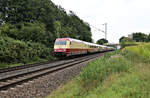 101001-6 kommt hier am 26.8.2026 um 15.36 Uhr mit dem historischen Rheingoldaus Mecklenburg Vorpommern zur�ck und ist hier in Osnabr�ck-Hellern auf dem Weg nach Koblenz.