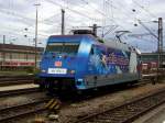 Die 101 070 (Adler Mannheim) bei einer Rangierfahrt  am 04.08.2008 in Mnchen Hbf. 