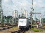 101 034-7  InForm  schiebt EC 114 Klagenfurt Hbf - Dortmund Hbf aus dem Stuttgarter Hbf.