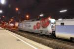 Zum ersten und vorerst letzten Mal war 101 144 am 02.10.09 zu Gast in Mnchen Hbf, hier am Nachtzug zurck nach Berlin