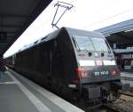 Wir kamen gerade auf den Bahnsteig und was stand dort
101 141 Hass und Gewalt  am 25.3.10 in Essen Hbf auf Gleis 6