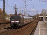 101 141-0 schiebt ihren IC 2151 von Dsseldorf nach Berlin-Gesundbrunn durch Bochum-Ehrenfeld am 02.04.2010