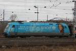 101 016  Unicef am 12.12.10 bei der Ausfahrt in Duisburg Hbf