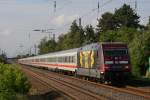 101 141-0 + 101 002-4 mit dem IC 2213 nach Stuttgart bei der Durchfahrt durch Angermund am 22.05.2011