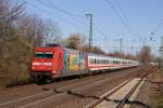 101 037-0  Klagenfurt Tourismus  mit dem IC 2004  Bodensee  bei der Durchfahrt durch Dsseldorf-Oberbilk am 25.03.2012