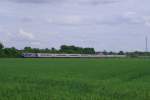 101 100-6 mit einem Intercity in Langenfeld (Rhld) am 19.05.2012