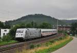 101 028 mit Werbung 800 Jahre Sachsen-Anhalt ist mit IC 2011 auf der fahrt nach Tbingen.Das Bild entstand bei bescheidenem Wetter in Metzingen(Wrtt) am 2.7.2012