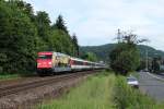 101 016-4  Packendes Sdafrika  mit dem EC 7 (Hamburg-Altona - Chur) am 23.06.2012 in Oberwinter