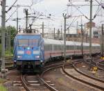 Mein IC von Hannover nach Gttingen wurde am 07.06.2012 bespannt vom Ecophanten 101 042-0. Hier bei der Einfahrt nach Hannover Hbf.