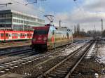 Die 101 087 am 01.12.2012 bei der Durchfahrt am Heimeranplatz (Mnchen).