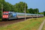101 083-4 Sdafrika  mit IC am Abend des 12.07.2013 bei Woltorf