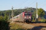 101 110  Eintracht Frankfurt  mit IC 2207 am 27.09.2013 bei Neukenroth gen Kronach.