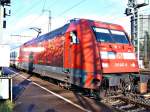 Die Baureihe 101 047-9 mit IC 2068 von Nrnberg Hbf nach Karlsruhe Hbf am 10.12.06 im Bahnhof Aalen.