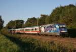 101 070  Die Adler Mannheim  mit Umleiter-IC 2372 (Frankfurt [Main] Hbf–Stralsund Hbf) am 30.09.2013 in Klecken