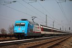 Am 18.03.2015 bespannte die 101 071-9  Wir leben Märklin - 25 Jahre Märklin-Händler-Initiative  den EC 6 (Hamburg Altona - Zürich HB/Chur HB), als sie auf der KBS 703 den Bahnhof von Orschweier gen Freiburg durchfuhr.