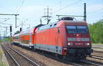 DB Fernverkehr AG   101 087-5  [NVR-Number: 91 80 6101 087-5 D-DB] mit PbZ am 18.07.18 Durchfahrt Bf.