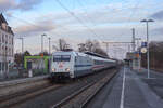 DB 101 057 mit IC 2152 in Lippstadt. 
Die Lok wirbt seit letztem Jahr für das europäische Jahr der Schiene, die Lok wirde im Zuge des CEE designt