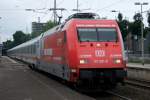 101 081-8 mit IC 137 nach Emden in Recklinghausen 27.6.2012 