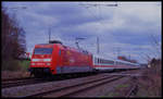 Am 11.4.2004 war die Feuerwehr 101047-9 mit dem IC 142 in Westerkappeln Velpe nach Bad Bentheim unterwegs.