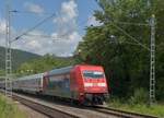 Das ist die Lok 101 068-5 die den Umleiter IC durch Neckargerach gen Heidelberg bewegt hat.22.6.2020