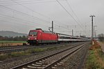 101 010-7 bespannte am 29.11.2014 den EC 6 (Chur HB/Zürich HB - Hamburg Altona), als sie durch Müllheim (Baden) in Richtung Freiburg (Breisgau) fuhr.