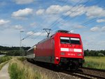 DB Fernverkehr 101 120-4 mit EC und SBB Wagen bei Walluf am 29.06.16