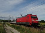 DB Fernverkehr 101 025-5 mit ÖBB Wagen als IC 118 bei Walluf am 29.06.16