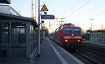 120 134-2 DB  kommt mit einem IC 2223 aus Berlin nach Aachen-Hbf und kommt aus Richtung Rheydt,Wickrath,Beckrath,Herrath und fährt durch Erkelenz in Richtung