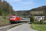 120 111-0 mit dem IC 187 (Stuttgart Hbf-Zürich HB) bei Aistaig 24.4.17